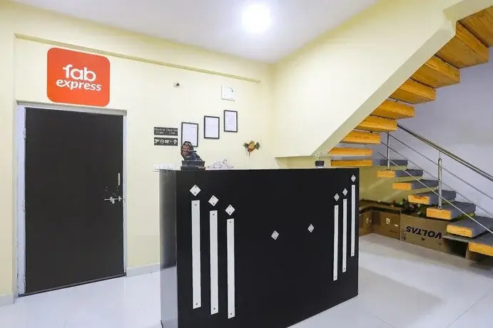 Нагпур: Fabexpress Villa 18