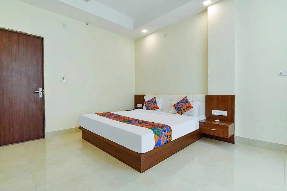 Удаипур: Fabhotel Diamond I