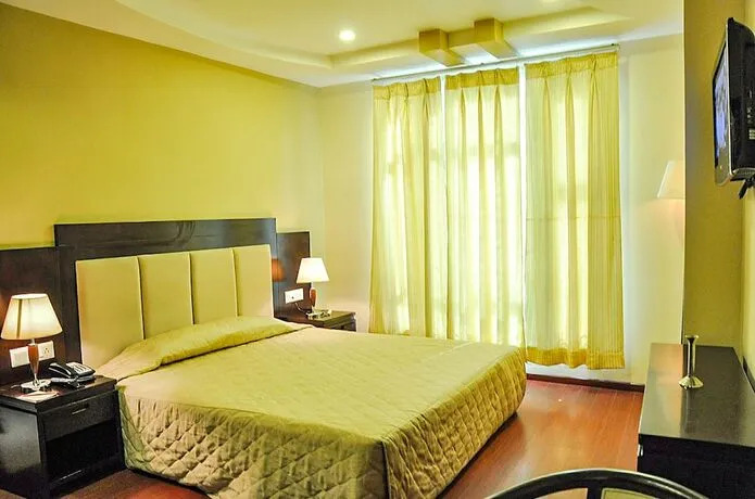 Удаипур: Fabhotel Gold Leaf I