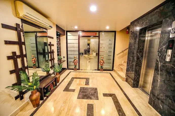 Удаипур: Fabhotel Gold Leaf I