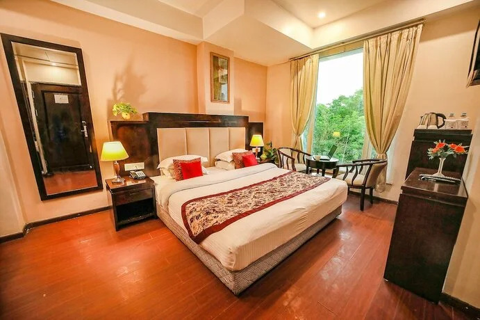 Удаипур: Fabhotel Gold Leaf I