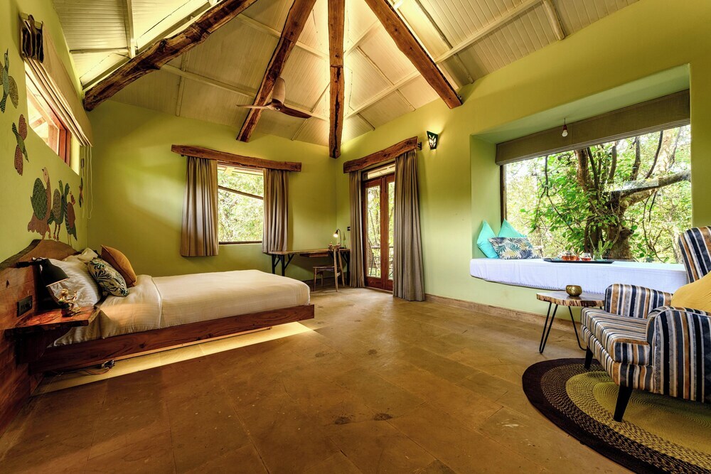 Баихар: Kanha Jungle Camp