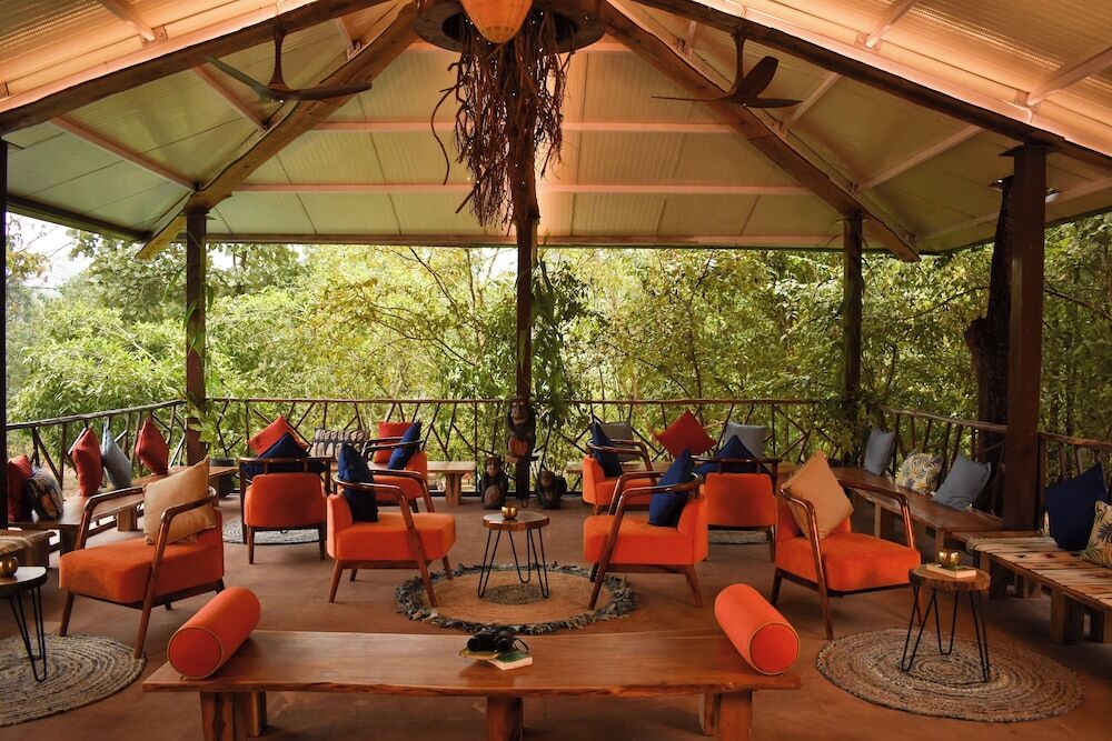 Баихар: Kanha Jungle Camp