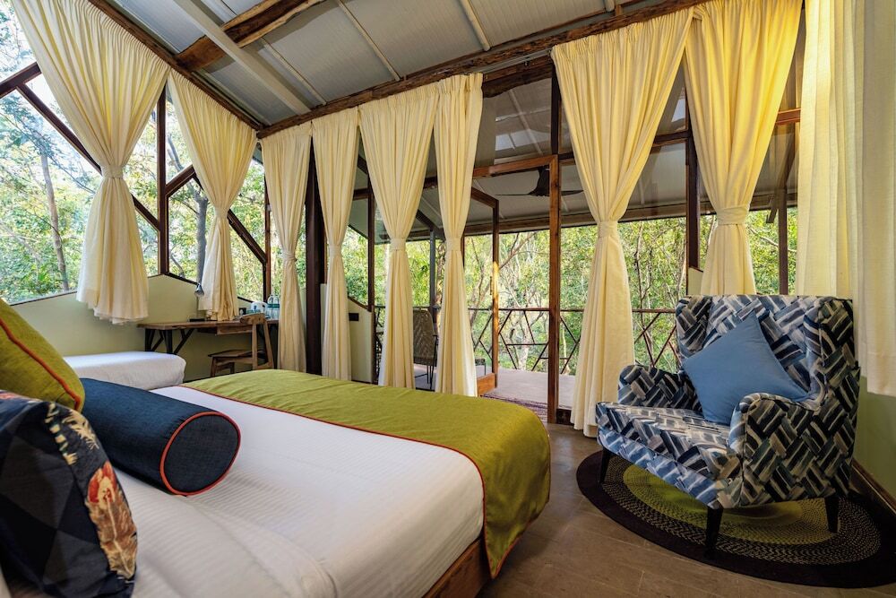 Баихар: Kanha Jungle Camp