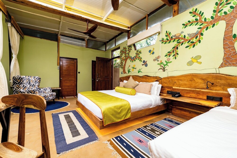 Баихар: Kanha Jungle Camp