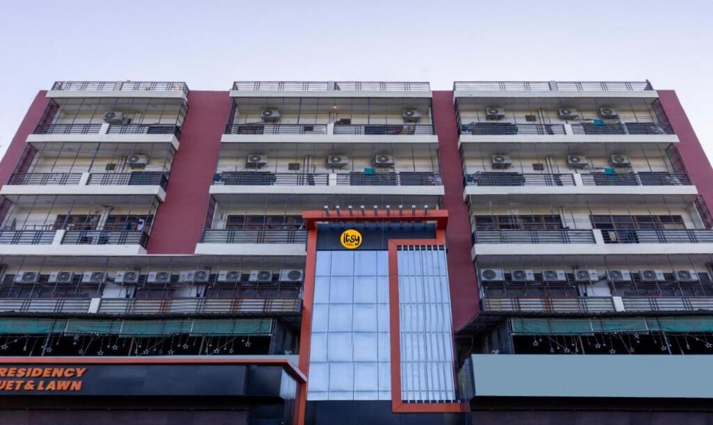 Варанаси: Itsy Hotels Kashi Grand, BHU