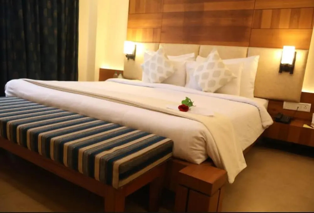 Бхопал: Hotel Kanha's Palm Springs