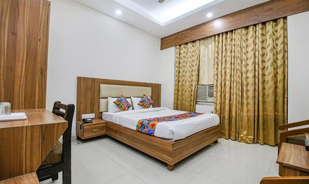 Бхопал: Fabhotel Silver Inn I