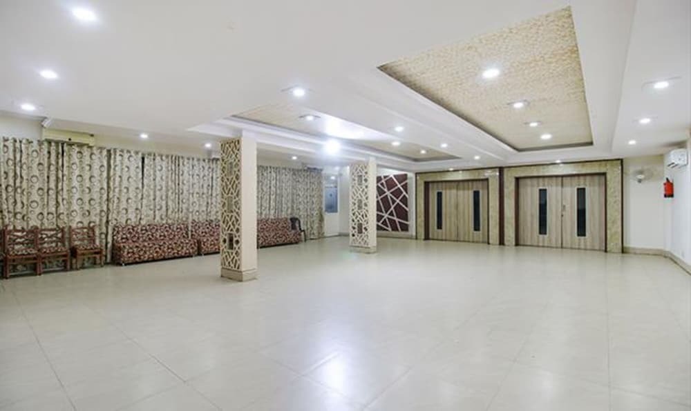 Бхопал: Fabhotel Silver Inn I