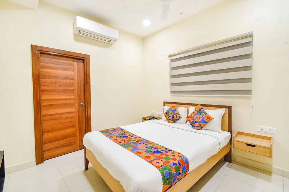 Секундерабад: Fabhotel Prime Am Suites