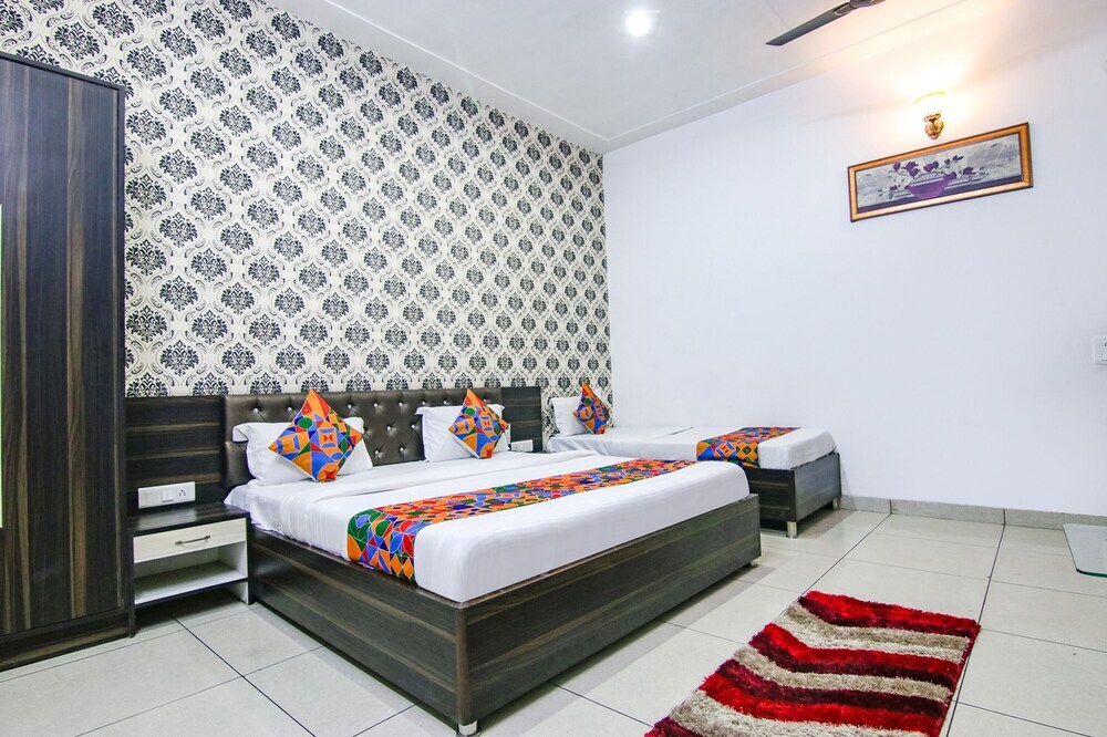 Лудхиана: Fabhotel Ace