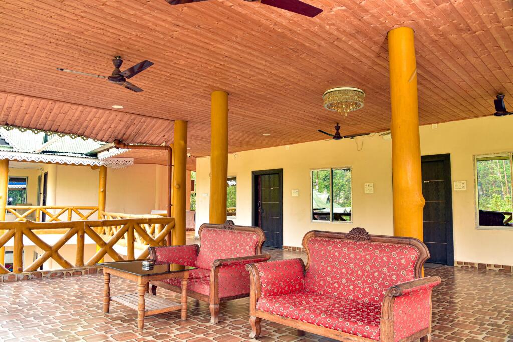 Уттар Митиали: Delight Green Heaven Resort, Lataguri