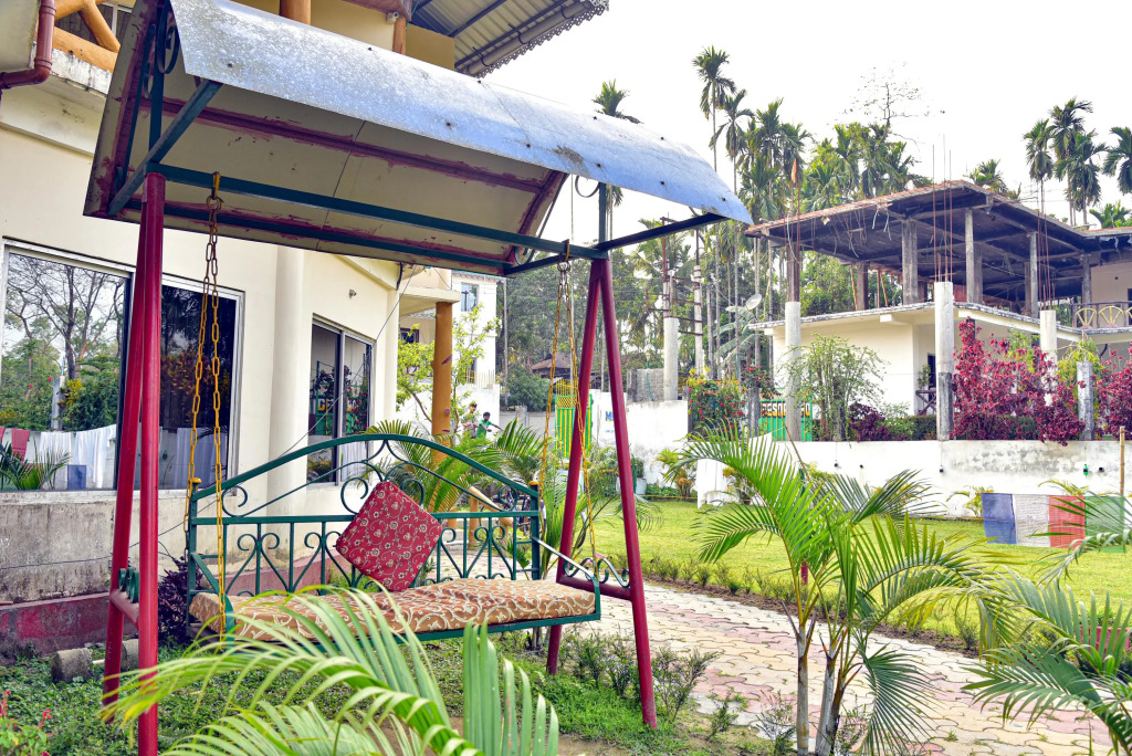Уттар Митиали: Delight Green Heaven Resort, Lataguri