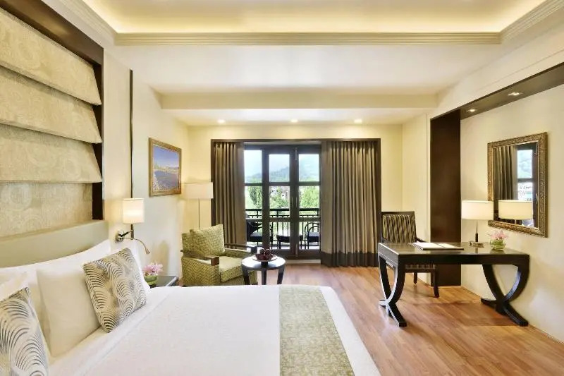 Шринагар: Four Points by Sheraton Srinagar