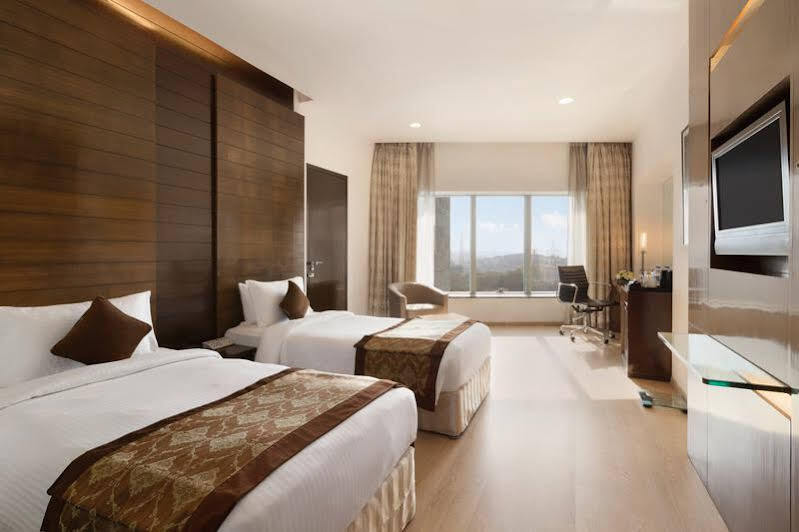 Мумбаи: Ramada Powai Hotel And Convention Centre