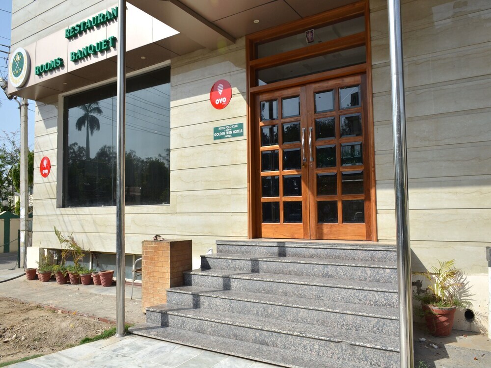 Патьяла: Oyo 5389 Hotel Polo Club