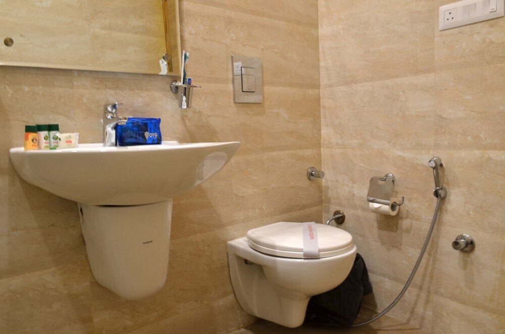 Патьяла: Oyo 5389 Hotel Polo Club