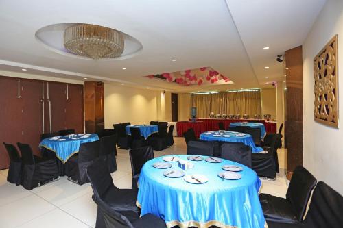 Газиабад: OYO 13602 Hotel The Town House