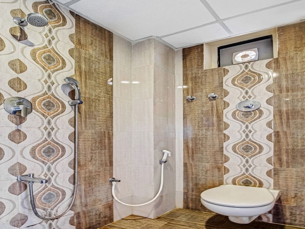 Бангалор: OYO 1435 Hotel Millennium Plaza
