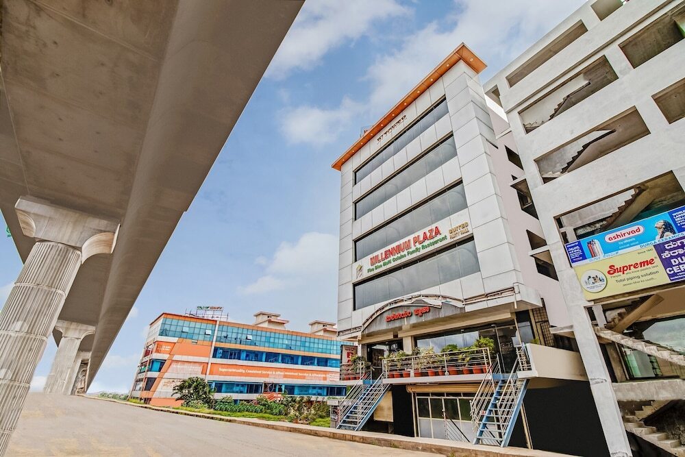 Бангалор: OYO 1435 Hotel Millennium Plaza