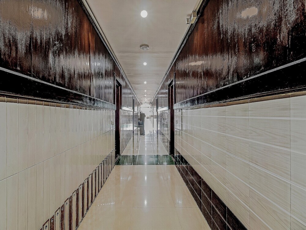 Бангалор: OYO 1435 Hotel Millennium Plaza