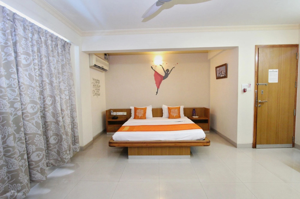 Бангалор: OYO Flagship 8252 Aayush Corporate Stays