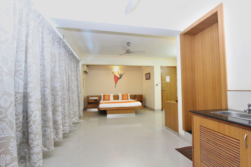 Бангалор: OYO Flagship 8252 Aayush Corporate Stays