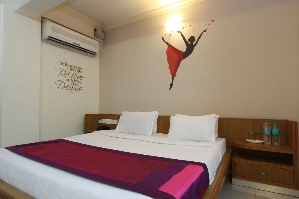 Бангалор: OYO Flagship 8252 Aayush Corporate Stays