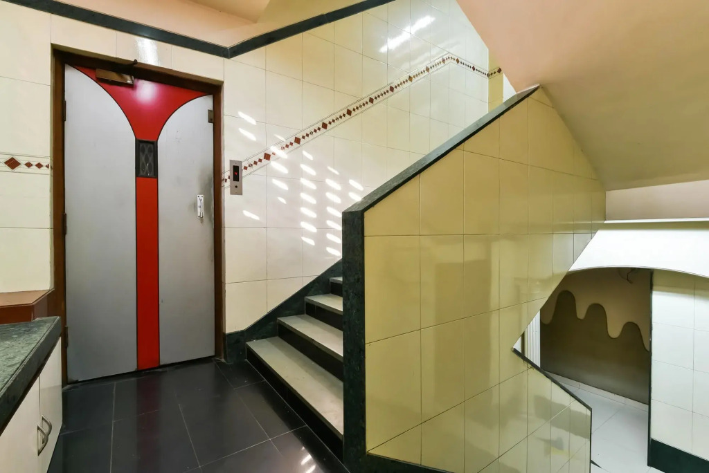 Мумбаи: OYO 9034 Santacruz West