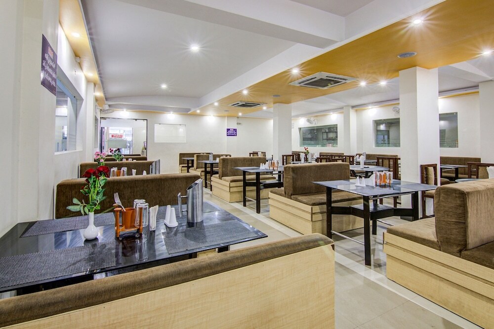 Висакхапатнам: Oyo 5362 Hotel Spar Grand