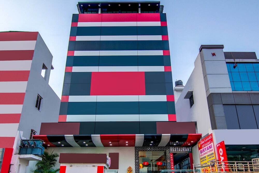 Висакхапатнам: Oyo 5362 Hotel Spar Grand