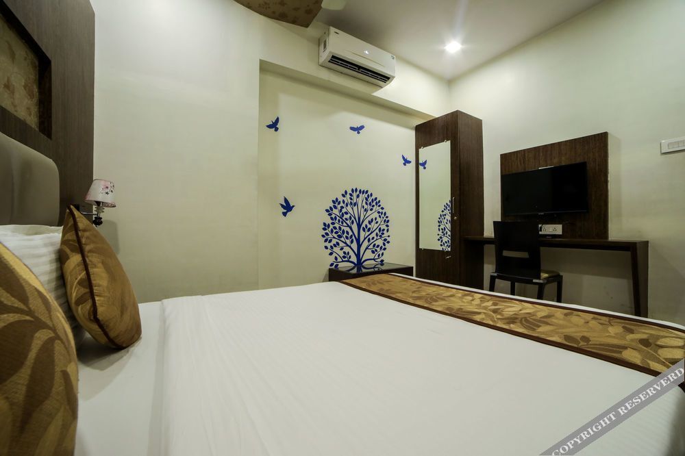 Мумбаи: OYO 4186 Hotel Oyster