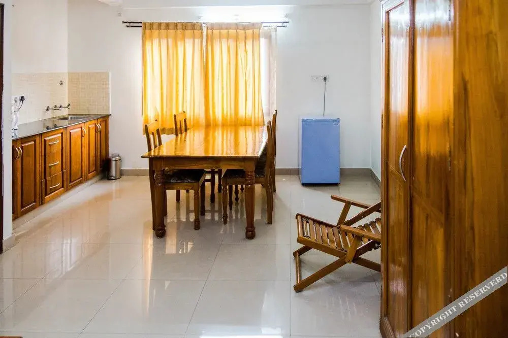 Бангалор: OYO 6110 Thalassa Suites