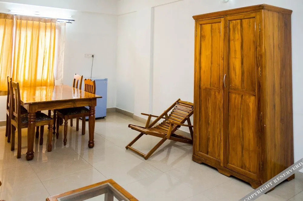 Бангалор: OYO 6110 Thalassa Suites