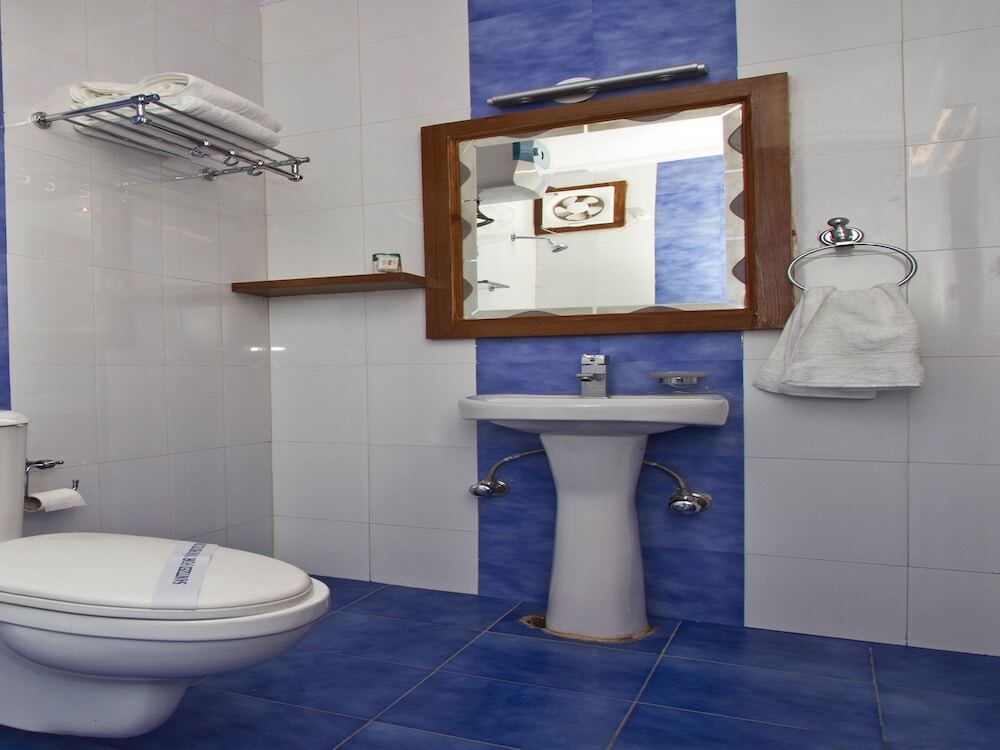 Шимла: Oyo Premium 148 The Bodhi Tree Bnb