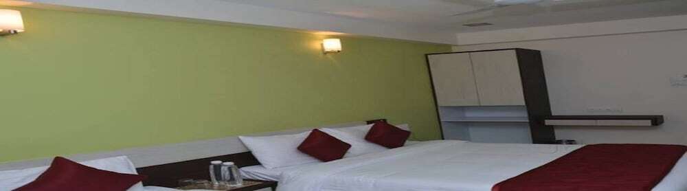 Мумбаи: Room Maangta 113 @ Andheri East