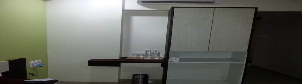 Мумбаи: Room Maangta 113 @ Andheri East