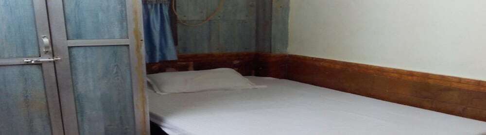 Мумбаи: Room Maangta 111 @ Andheri East