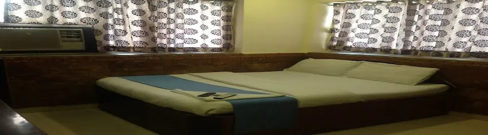 Мумбаи: Room Maangta 111 @ Andheri East