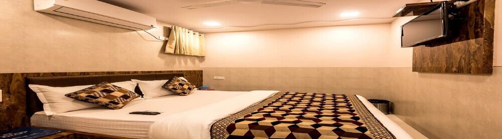 Мумбаи: Room Maangta 133 @ Kurla West