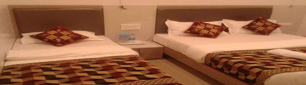 Мумбаи: Room Maangta 133 @ Kurla West