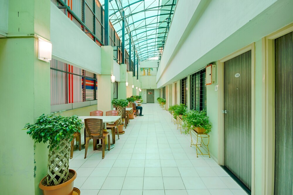 Нашик: Oyo 4018 Hotel Grand Ashwin
