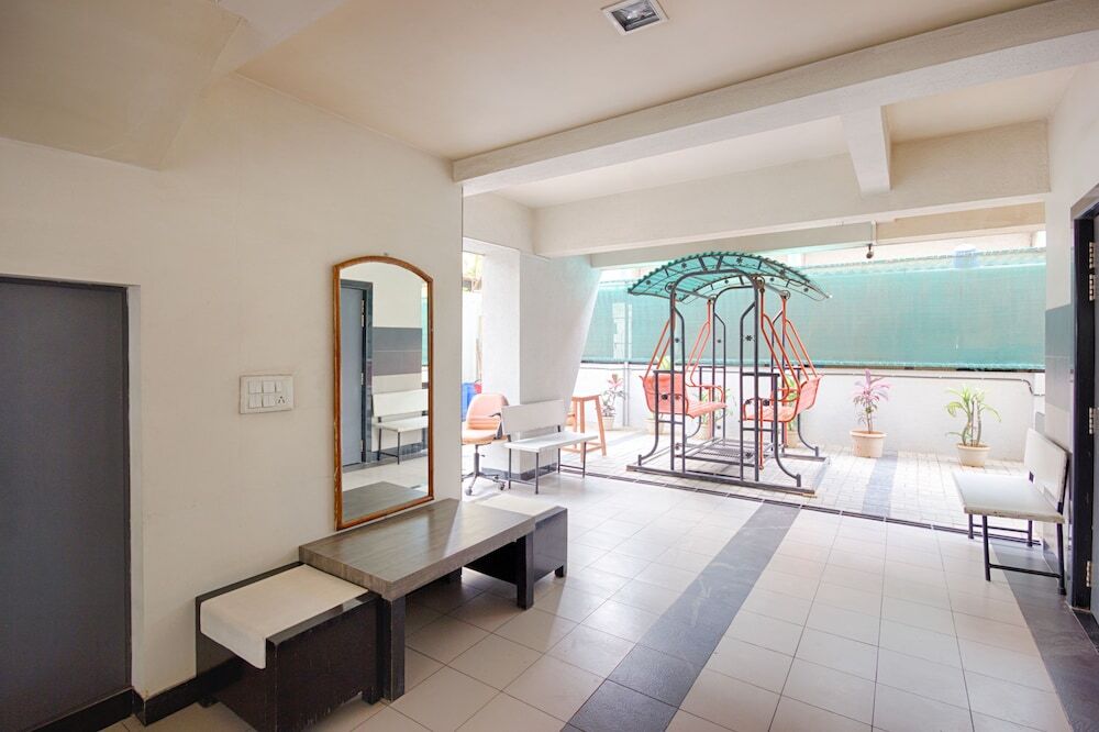 Нашик: Oyo 4018 Hotel Grand Ashwin