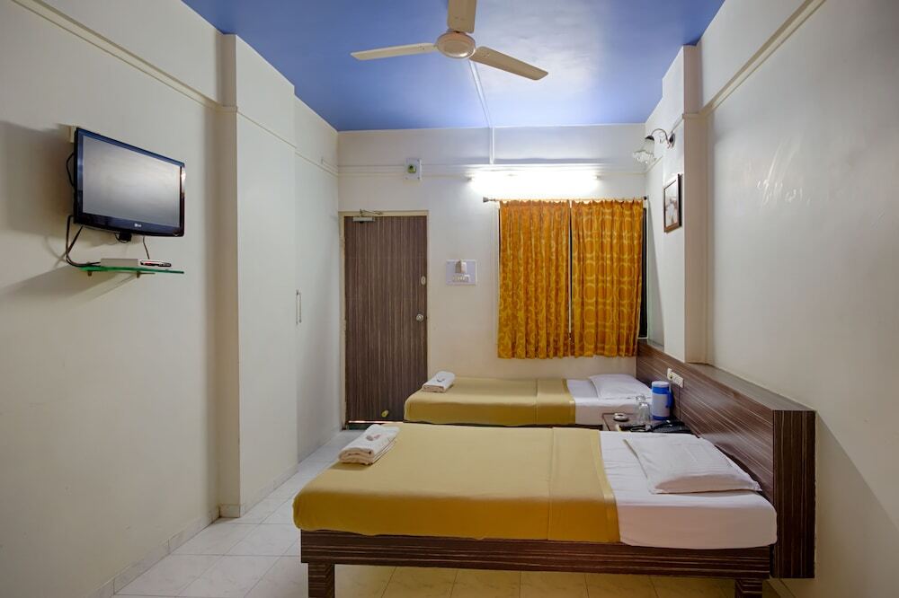 Нашик: Oyo 4018 Hotel Grand Ashwin