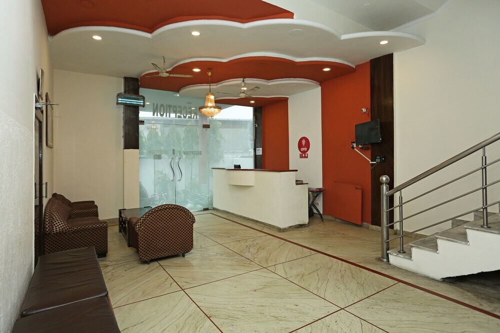Дехрадун: OYO 9905 Hotel Doon Star