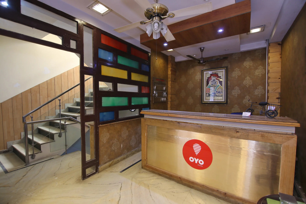 Нойда: OYO 8876 Hotel Sarthi