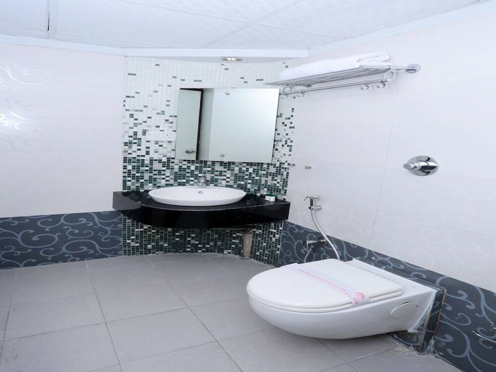 Эрамаллур: OYO 10611 Hotel Malabar Illam