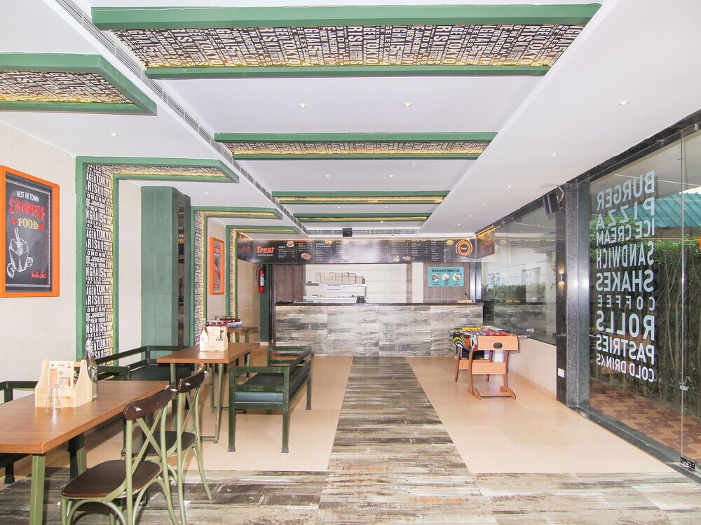 Канпур: OYO 2376 Bellevue Hotel