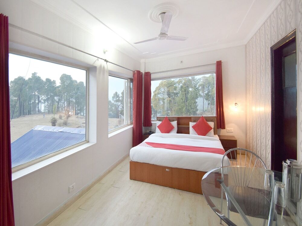 Кангра: Hotel Manu Vinod
