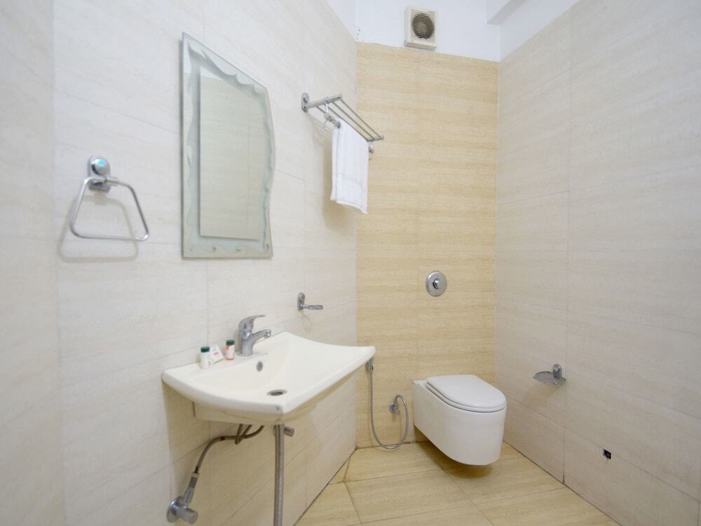 Кангра: Hotel Manu Vinod